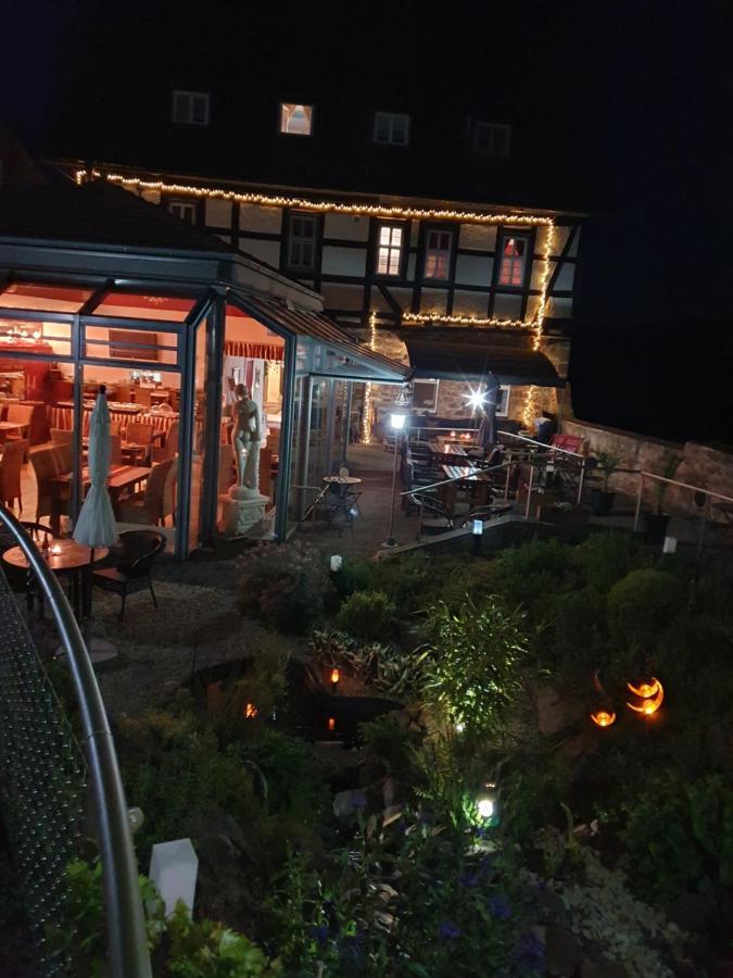 Hotel&Café Schachtenburg Schlitz Buitenkant foto