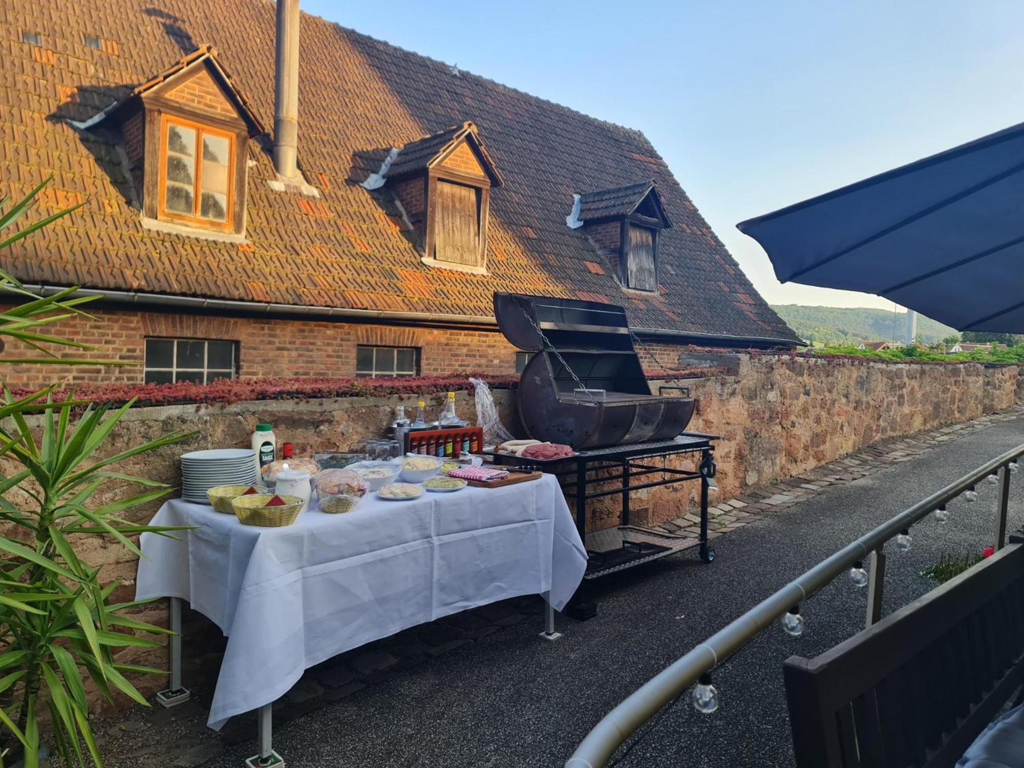 Hotel&Café Schachtenburg Schlitz Buitenkant foto