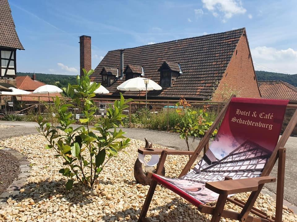 Hotel&Café Schachtenburg Schlitz Buitenkant foto